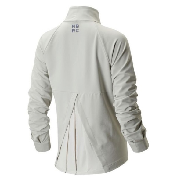 New Balance Run Crew Jacket - no tag - Picture 2 of 15